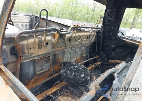 2019 Ram 1500 Classic Tradesman 4X4 6'4 Box from USA, damaged, VIN 1C6RR7FG7KS658598